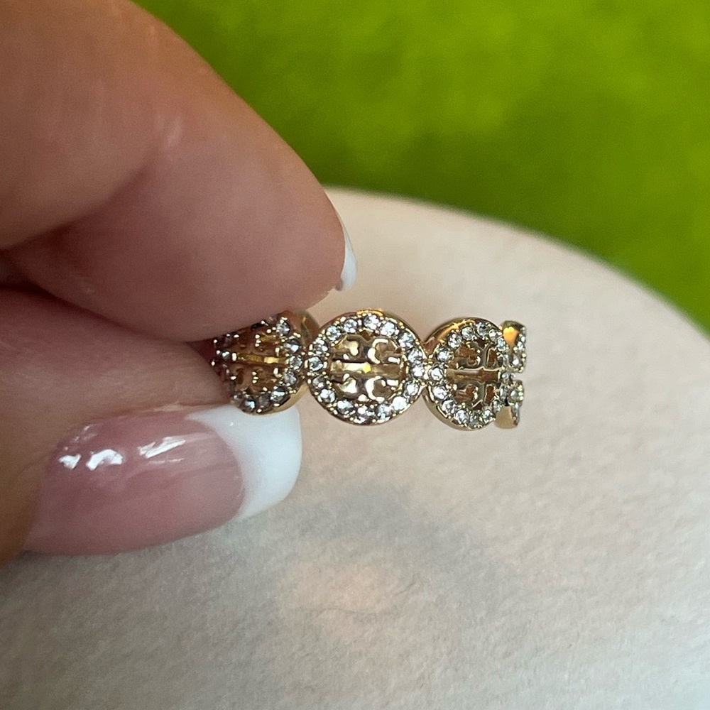 Tory Burch Miller Pavé ring in gold-tone metal with crystal embellishments